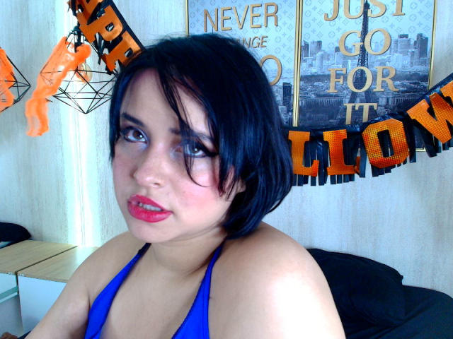 Blueeskyy - Live sexe cam - 27933914