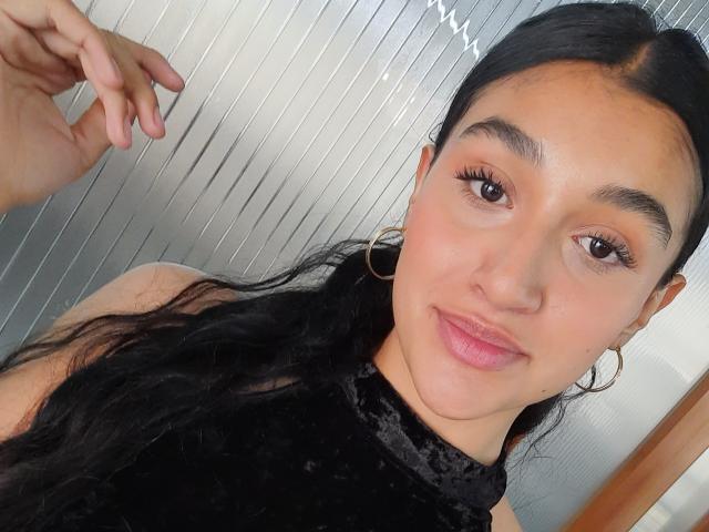 ValentinaCruz69 - Live sexe cam - 27933995