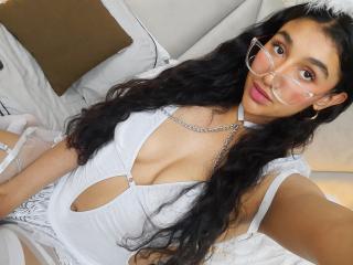 ValentinaCruz69 - Sexe cam en vivo - 27934109