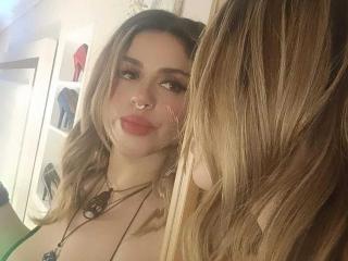PaulettWatsoon - Live sex cam - 27934241