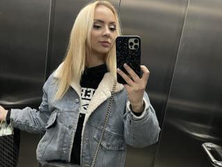 GlariyaHot - Live porn &amp; sex cam - 27936503