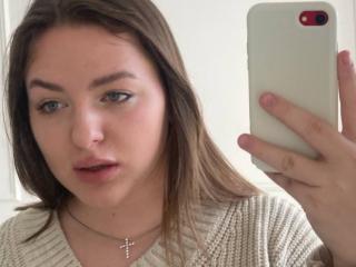 SintiaMaers - Élő pornó és szexkamera - 27936887