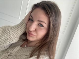 SintiaMaers - Élő pornó és szexkamera - 27936896