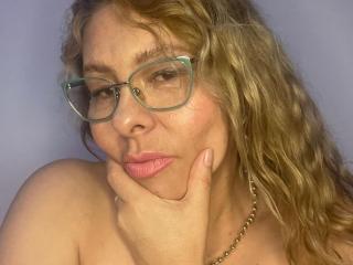 MiaAmoretti - Live porn &amp; sex cam - 27937502