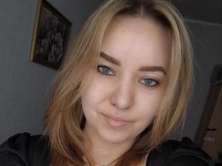 CarollFlex - Live porn &amp; sex cam - 27939038