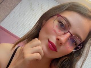 AmbeerWood - Live porn &amp; sex cam - 27939152