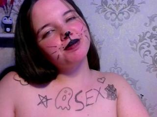 Yulianiya - Live porn &amp; sex cam - 27942542