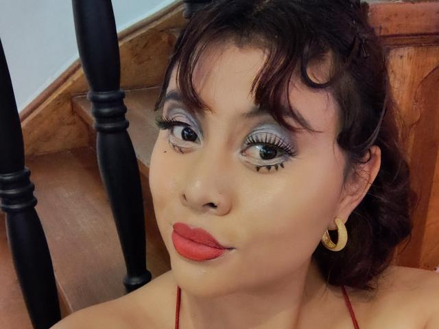 NoemiThornee - Sexe cam en vivo - 27944072