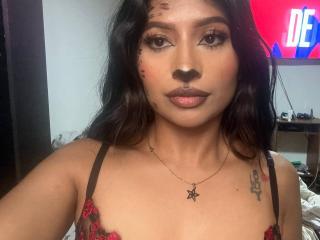 ZarayWhitmore - Sexe cam en vivo - 27946040