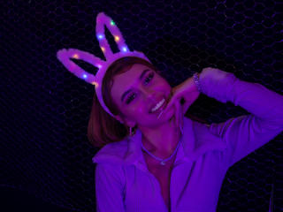 CharlotteMooree - Live porn &amp; sex cam - 27946097