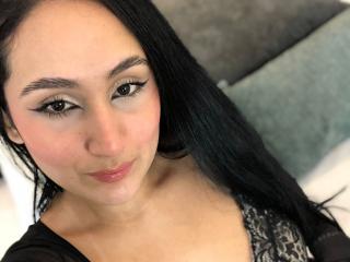 HiilaryDolce - Live porn &amp; sex cam - 27948884