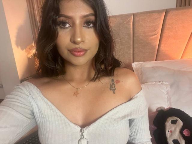 ZarayWhitmore - Sexe cam en vivo - 27951425