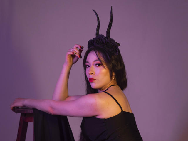 TaniaSanders - Live porn &amp; sex cam - 27951560