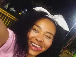 GenesisReyes - Sexe cam en vivo - 27953792