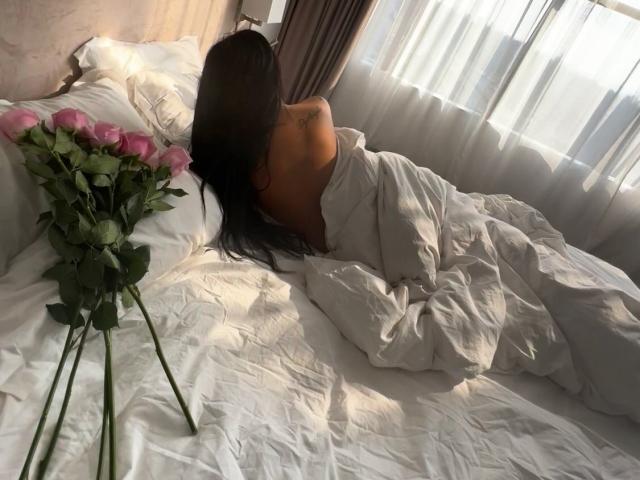 IsaRosa - Live porn &amp; sex cam - 27956165