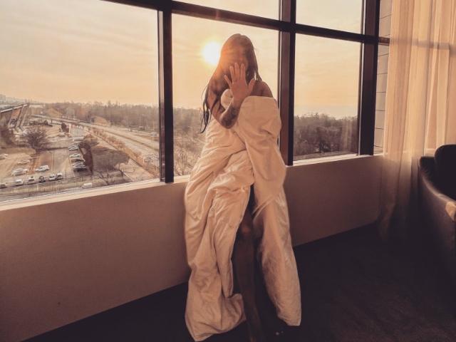 IsaRosa - Live Sex Cam - 27956168