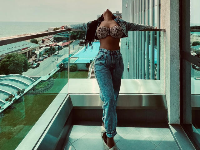 IsaRosa - Sexe cam en vivo - 27956186