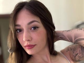 MoniFoxy - Live Sex Cam - 27956960