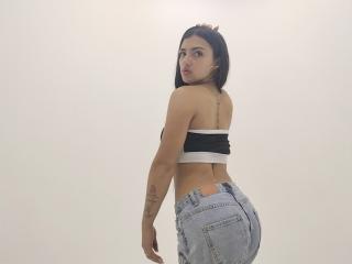 Naomhy - Live sex cam - 27958292