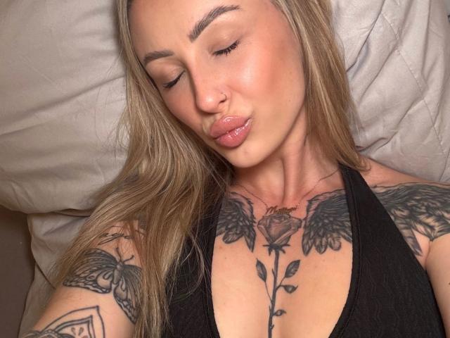 Meltattx-hot - Live porn &amp; sex cam - 27961358