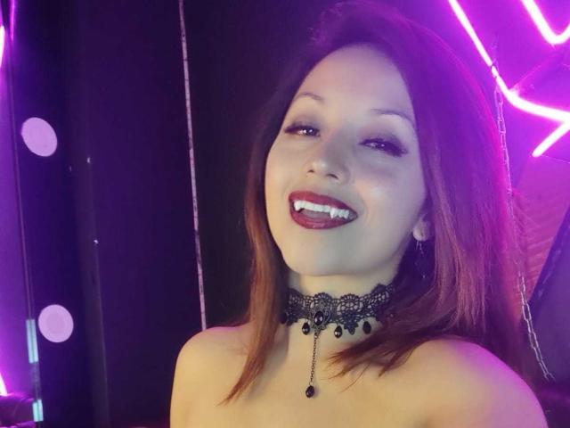 AngelinaBlanche - Sexe cam en vivo - 27961403