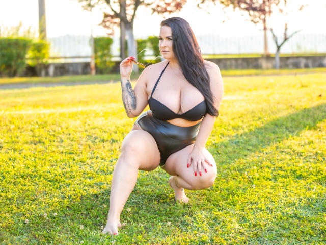 GeorgiaLerox - сексуальная веб-камера в реальном времени - 27961664