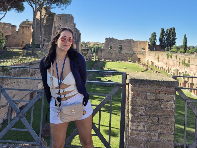 RousseMelinda - 라이브 포르노 &amp; 섹스 캠 - 27962777