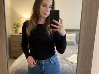 Mrsqueeniii-hot - Live sex cam - 27965552