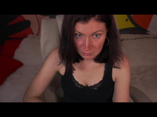 AmiraGold - Live porn &amp; sex cam - 27966677