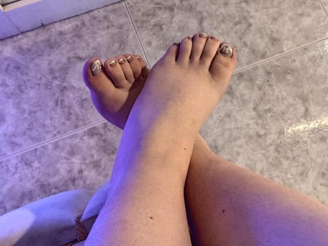 KattyBecker - פורנו בשידור חי ומצלמת סקס - 27967835