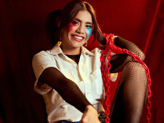 LucieMilner - Live porn &amp; sex cam - 27970184