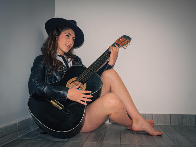 KattyLine69 - Live porn &amp; sex cam - 27970391