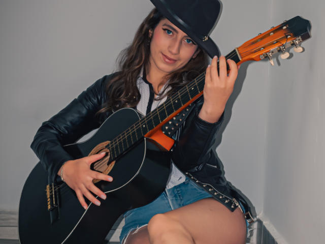 KattyLine69 - Live porn &amp; sex cam - 27970406