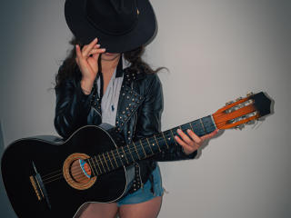 KattyLine69 - Live sex cam - 27970451