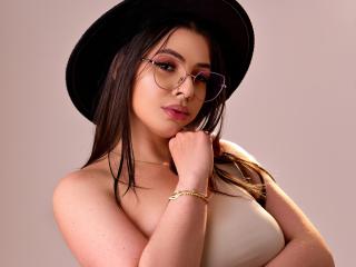 VanessaClose - Live porn &amp; sex cam - 27971048