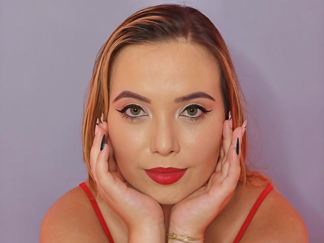 ZoeTobon69 - Live sex cam - 27971828