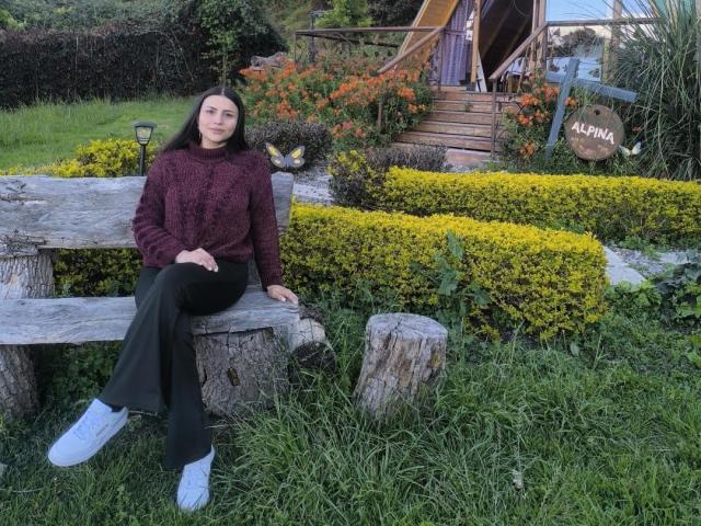 SaraWestt - Live porn &amp; sex cam - 27972347