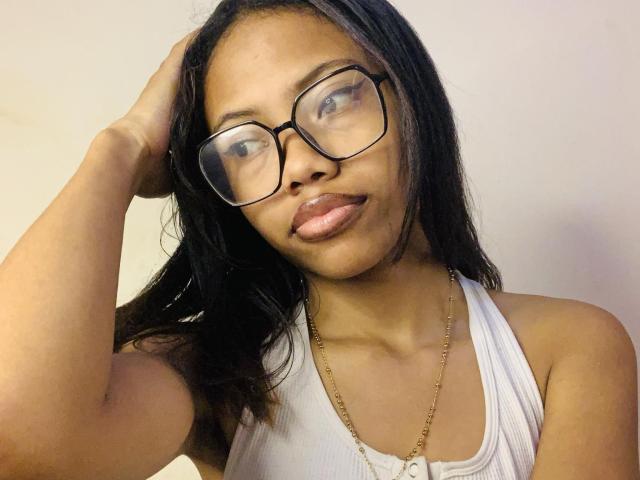 LindaSanchezL - Camera khiêu dâm &amp; quyến rũ trực tiếp - 27974366