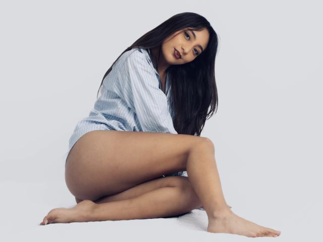 DianaFernandezz - сексуальная веб-камера в реальном времени - 27974945