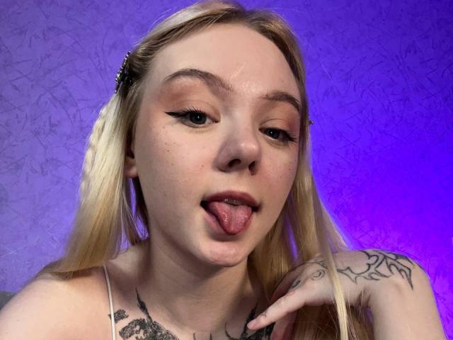 EnchantingEyes - Live porn &amp; sex cam - 27975203