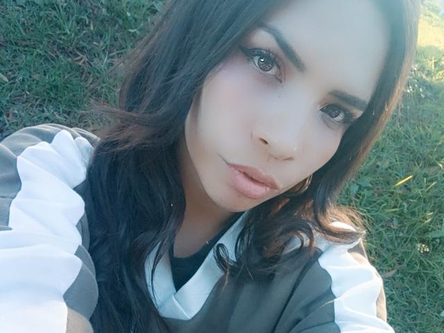 VioletaStone - Live porn &amp; sex cam - 27976385