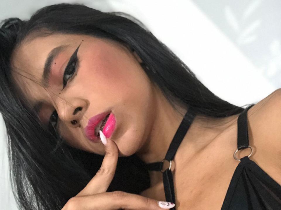 EstrellaXHot - Live porn &amp; sex cam - 27977012