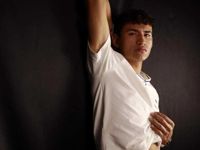 NicolasTorres - Sexe cam en vivo - 27979016