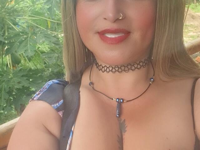 AlessadraJones - Sexe cam en vivo - 27979088