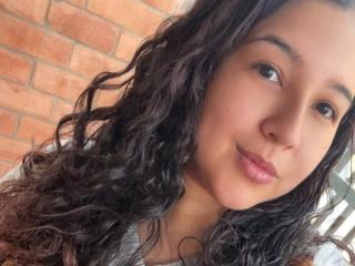 SharaSchart - Live sex cam - 27979427