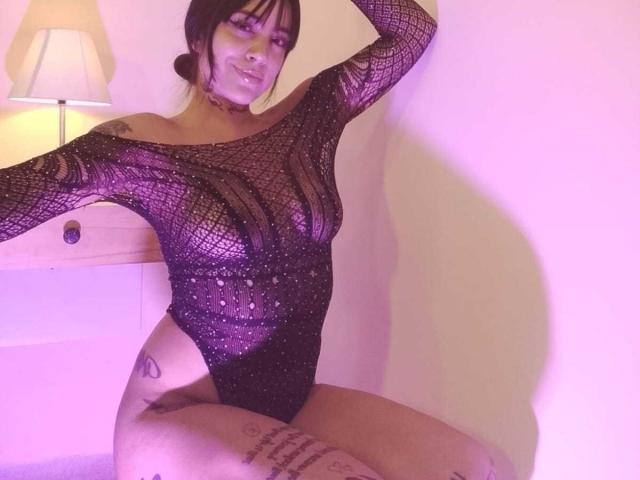 AnalisseJade - Live sex cam - 27979709