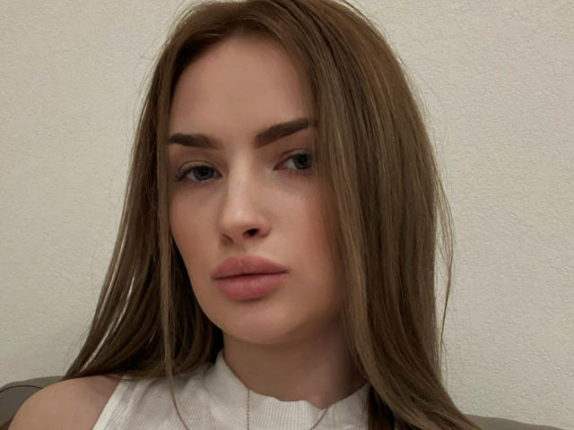 AlisiaHess - Live porn &amp; sex cam - 27979802
