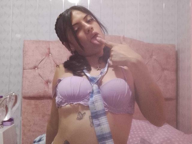 VictoriaAlvarez - Sexe cam en vivo - 27980300