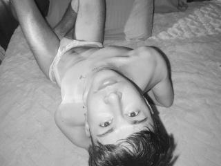 OliverHot69 - Camera khiêu dâm &amp; quyến rũ trực tiếp - 27981488