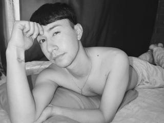 OliverHot69 - Sexe cam en vivo - 27981506